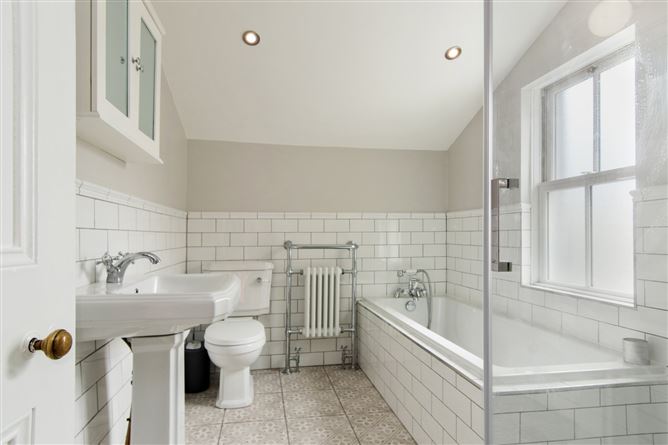 8 Brighton Gardens, Rathgar, Dublin 6