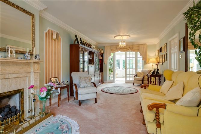 81 Rossmore Lawns, Templeogue, Dublin 6W