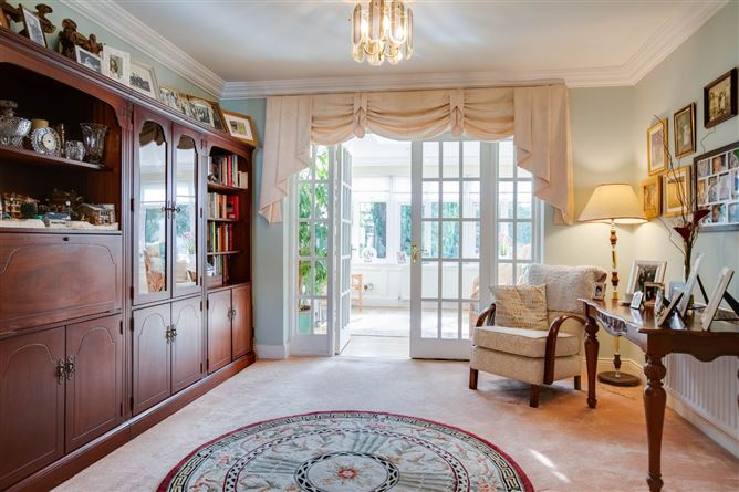 81 Rossmore Lawns, Templeogue, Dublin 6W