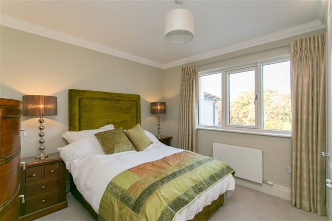 10 Ardilea Downs, Mount Anville Road, Goatstown, Dublin 14