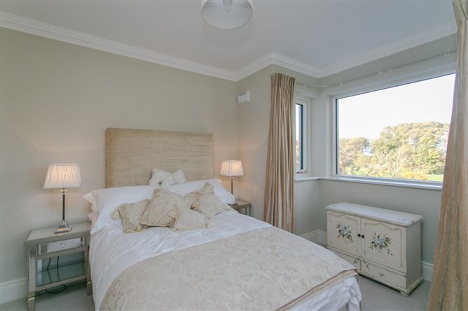 10 Ardilea Downs, Mount Anville Road, Goatstown, Dublin 14