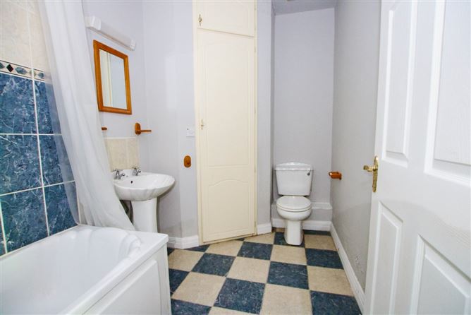 5 Glasson Lodge, Prospect Woods, Longford Town, Co.Longford