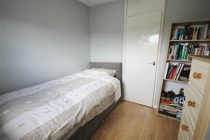 105 Castle Park, Tallaght, Dublin 24