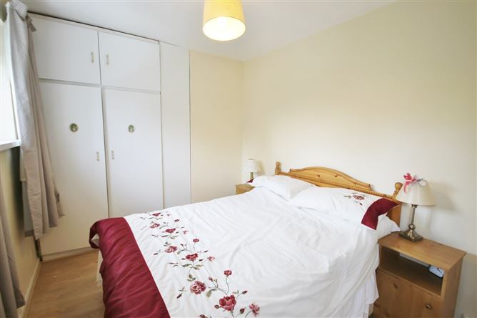105 Castle Park, Tallaght, Dublin 24