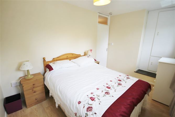 105 Castle Park, Tallaght, Dublin 24