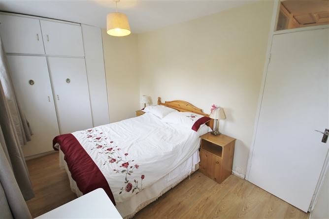 105 Castle Park, Tallaght, Dublin 24