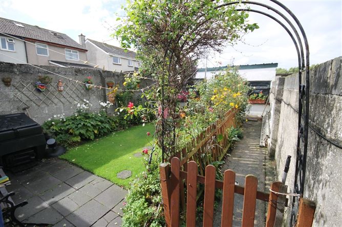 105 Castle Park, Tallaght, Dublin 24