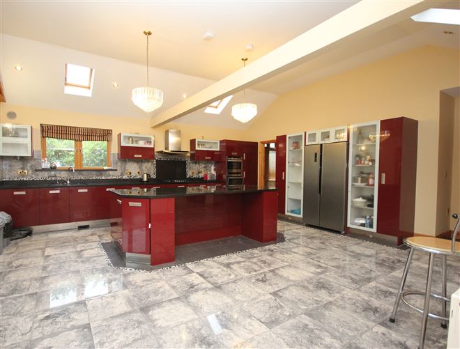 3 Heathfields, Dublin Rd, Portlaoise, Laois
