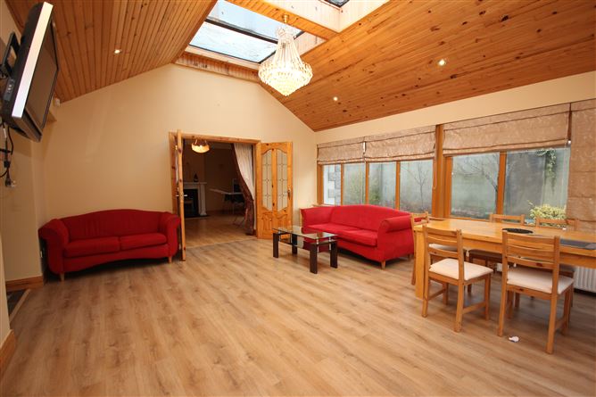 3 Heathfields, Dublin Rd, Portlaoise, Laois