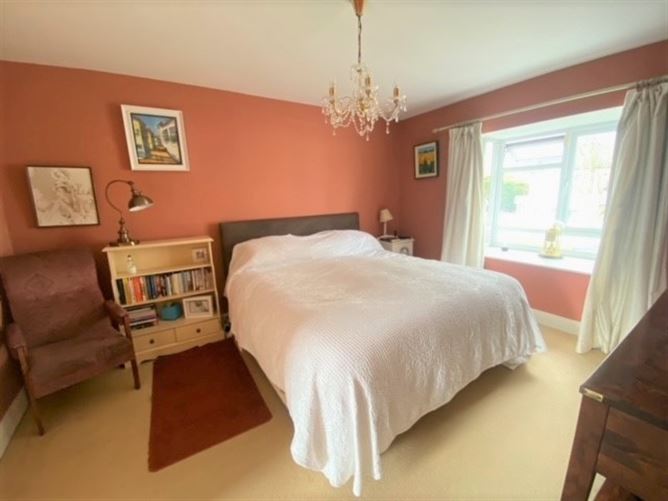 37 Sycamore Avenue, Castleknock, Dublin 15