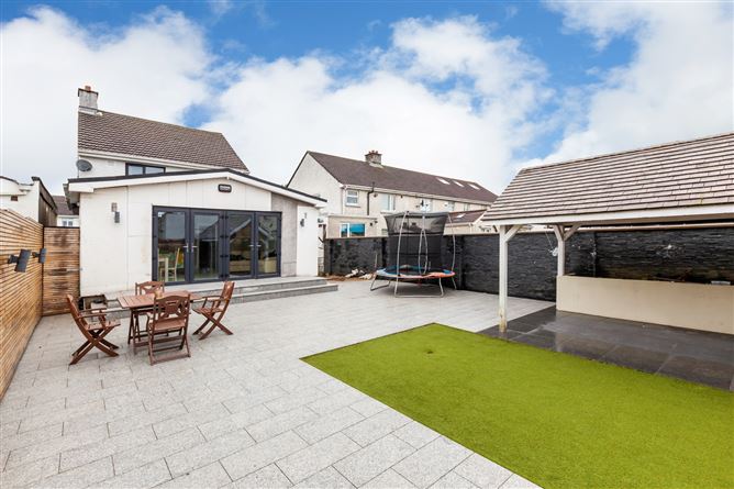 13 Lorcan Crescent, Santry, Dublin 9