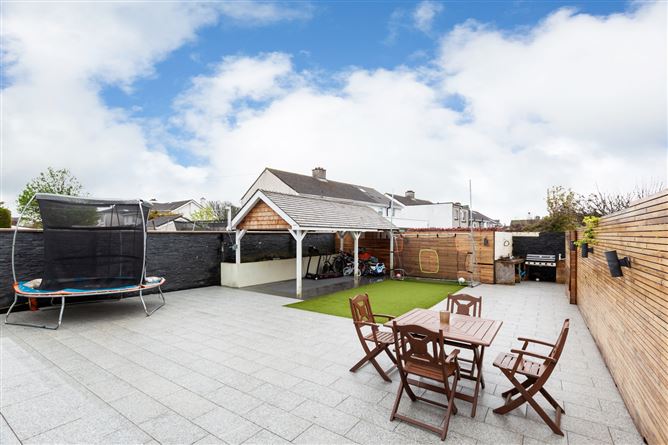 13 Lorcan Crescent, Santry, Dublin 9