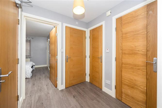 https://photos-a.propertyimages.ie/media/8/3/1/4935138/2eaa3612-998c-4b6d-a47b-9466f648129e_l.png