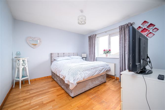 28 Wilton Manor, Rathnew, Wicklow