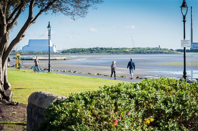 https://photos-a.propertyimages.ie/media/8/3/1/4958138/4ea706e5-3b42-416d-8965-e73411d537ca_l.jpg