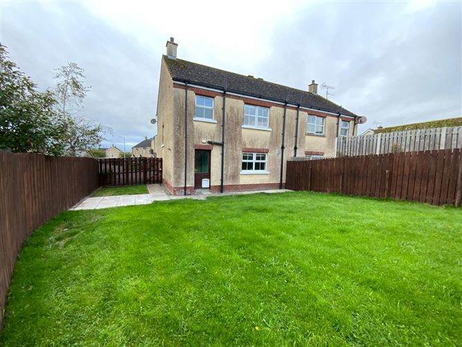 16 Lismore, Earlsfort,, Blackrock, Louth