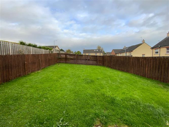 16 Lismore, Earlsfort,, Blackrock, Louth