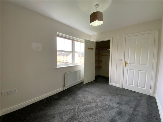 16 Lismore, Earlsfort,, Blackrock, Louth