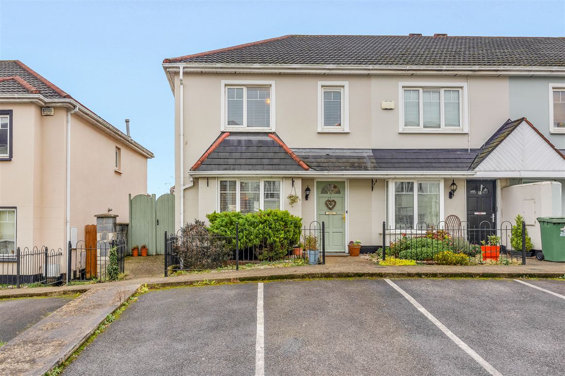 10 Holywell Drive , Swords, County Dublin