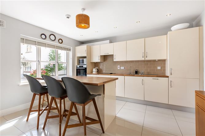 4 Verner Lane, Belmont, Stepaside, Dublin 18