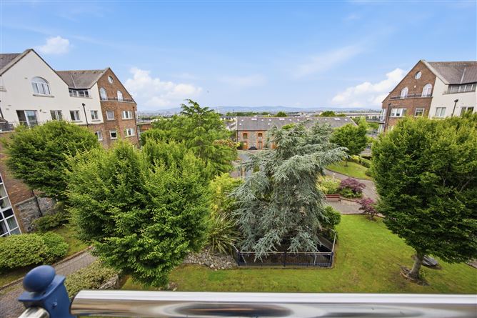 https://photos-a.propertyimages.ie/media/8/3/1/5008138/2057f0cc-97d8-41c8-a5a8-6097c0df3f5c_l.jpeg