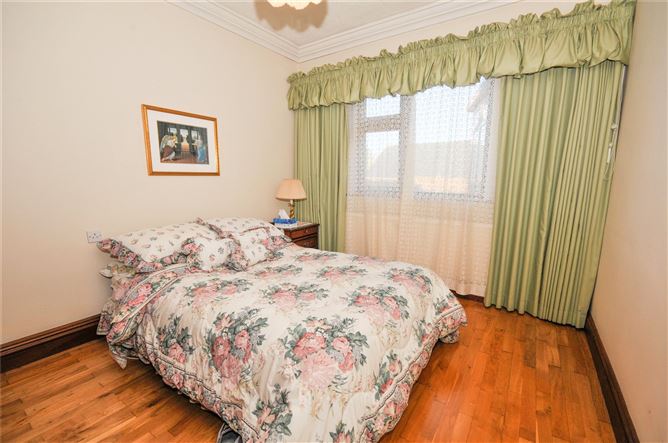 7 Bellevue, Moyne Road, Thurles