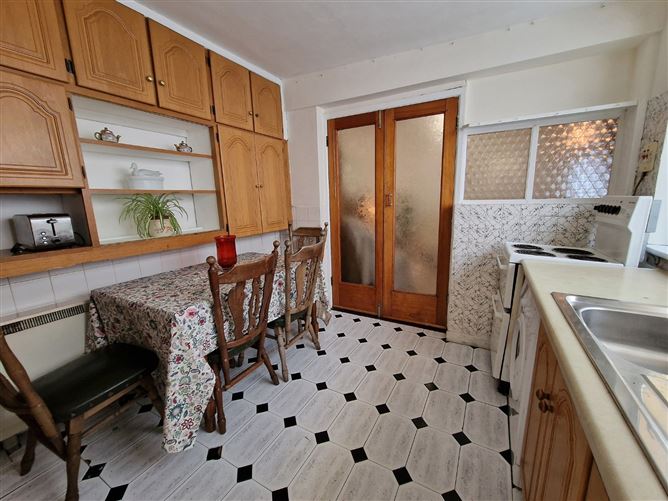 2 Linnane Terrace, Ennis, Co. Clare