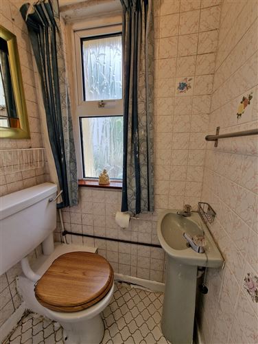 2 Linnane Terrace, Ennis, Co. Clare