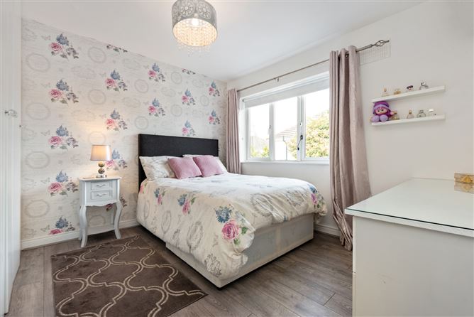 18 Liffey Close, Liffey Valley Park, Lucan, Co. Dublin