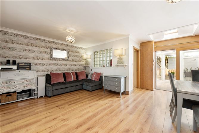 18 Liffey Close, Liffey Valley Park, Lucan, Co. Dublin