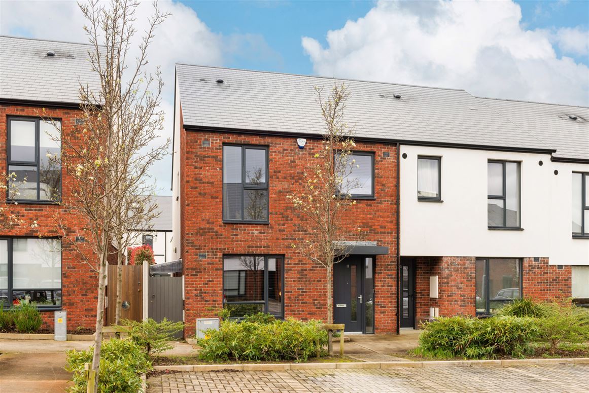 11 White Pines Heights, Stocking Avenue, Rathfarnham, Dublin 16