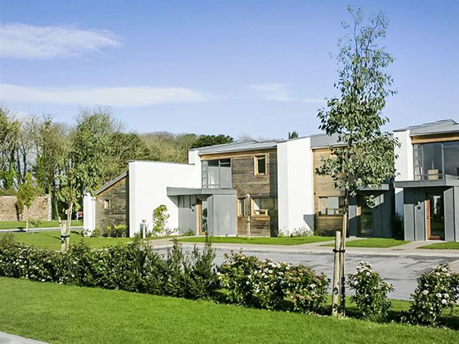Castlemartyr Holiday Lodge,Cork and Kerry