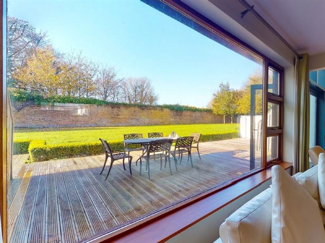 Castlemartyr Holiday Lodge,Cork and Kerry