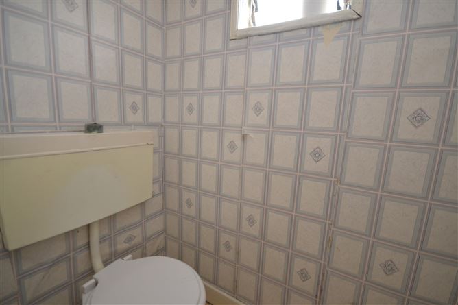 6 Claddagh Green, Ballyfermot,   Dublin 10