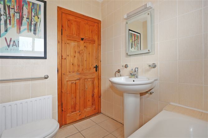 54 Vartry Avenue, Raheen, Limerick