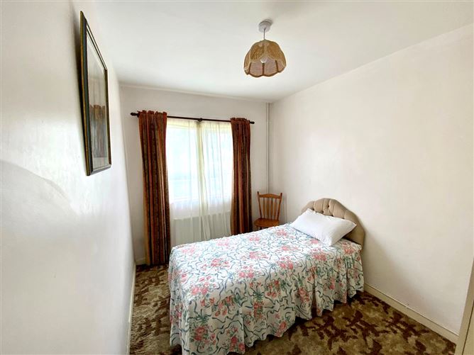 14 Castle Demesne, Tralee, Kerry