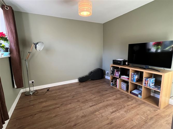 54 Gouldavoher Estate , Dooradoyle, Limerick