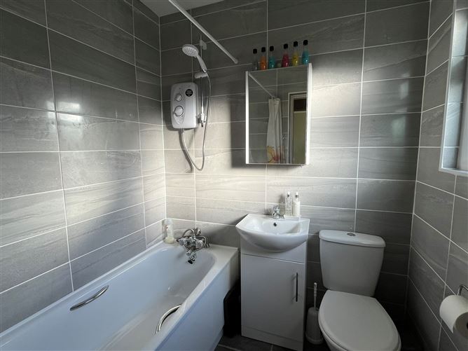 54 Gouldavoher Estate , Dooradoyle, Limerick