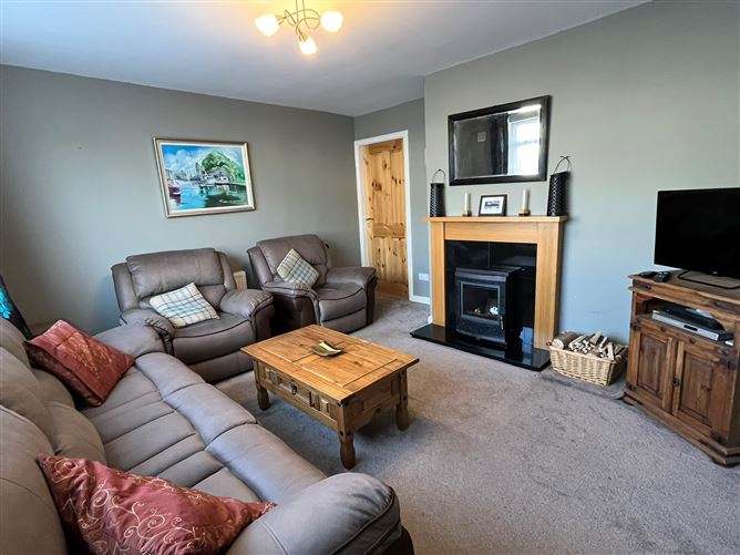 54 Gouldavoher Estate , Dooradoyle, Limerick