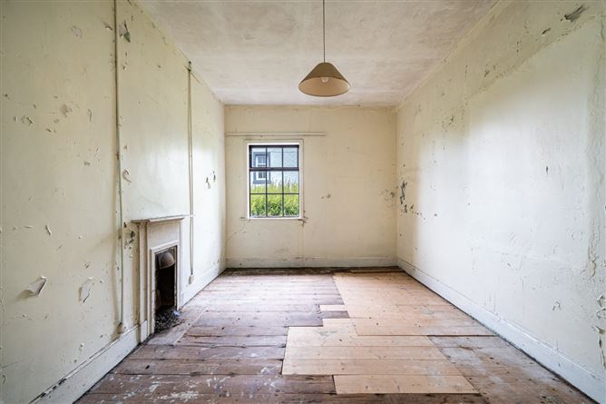 The Fairgreen, Clara, Co. Offaly