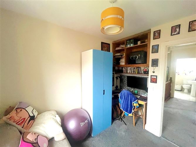 65 The Meadows, Tir Cluain, Midleton, East Cork