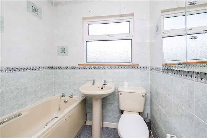 35 Landscape Gardens, Churchtown, Dublin 14