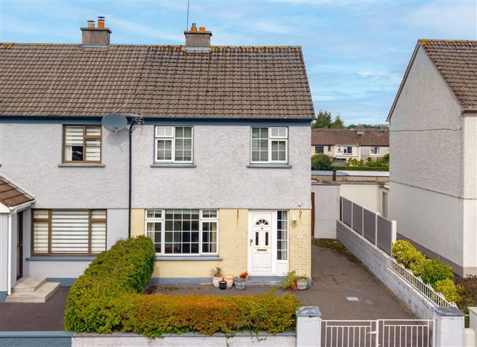 14 Comeragh Drive, Clonmel, Co. Tipperary