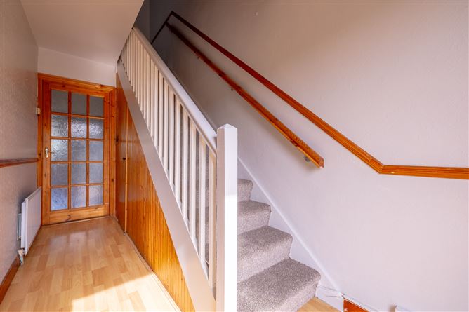 14 Comeragh Drive, Clonmel, Co. Tipperary