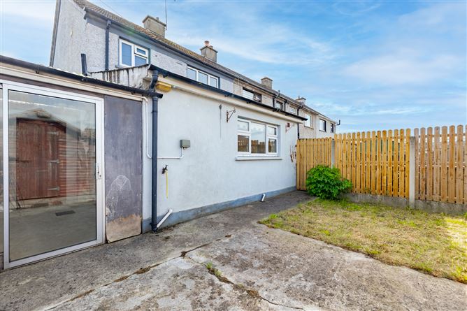14 Comeragh Drive, Clonmel, Co. Tipperary