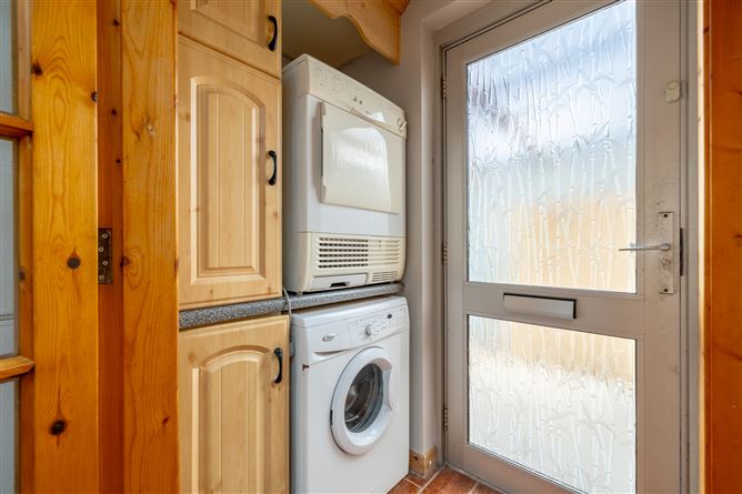 14 Comeragh Drive, Clonmel, Co. Tipperary