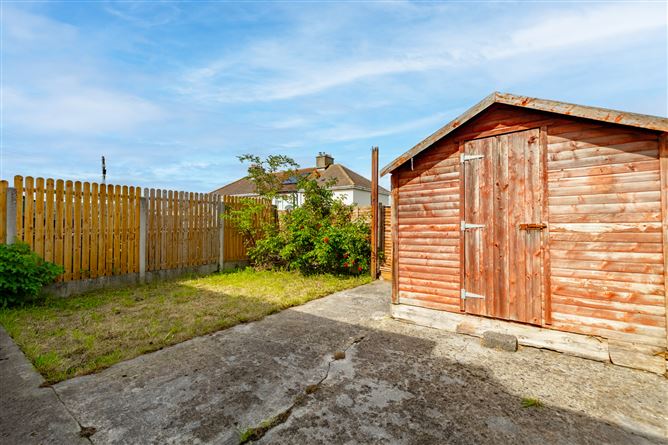 14 Comeragh Drive, Clonmel, Co. Tipperary