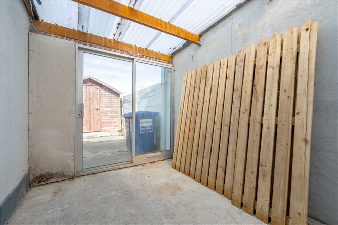 14 Comeragh Drive, Clonmel, Co. Tipperary