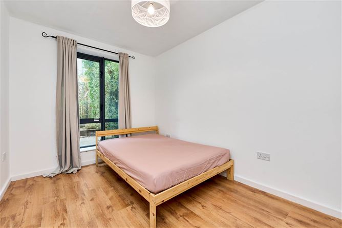 Apartment 11, Cassian Court North, Phelan Avenue, Royal Canal Park, Dublin 15, County Dublin