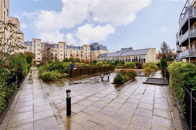 Apartment 11, Cassian Court North, Phelan Avenue, Royal Canal Park, Dublin 15, County Dublin